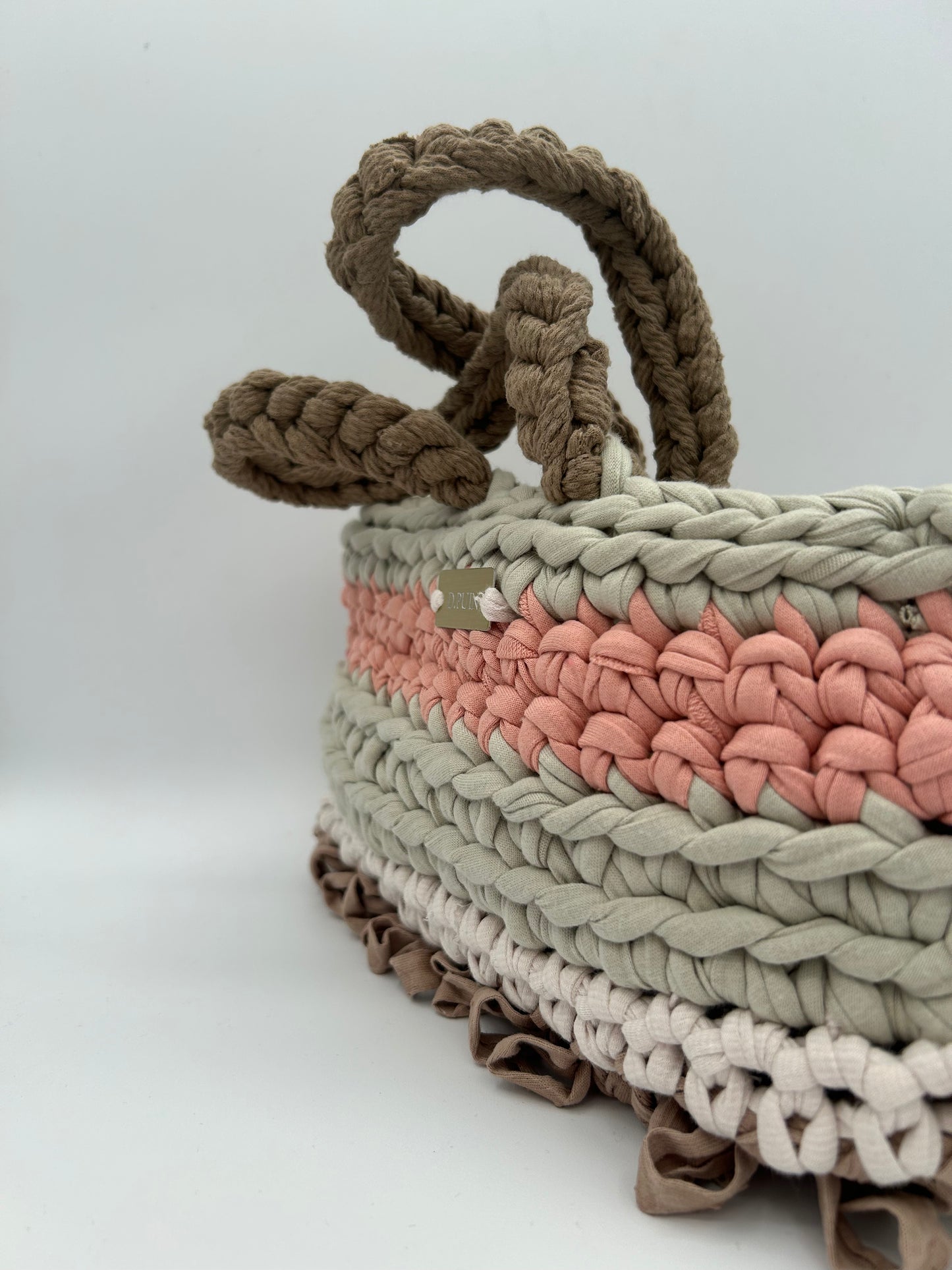 D.PUIN Handmade Crochet Bag โ Front Street Pastels